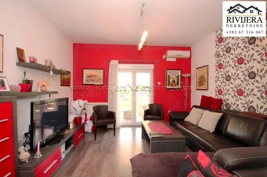 Prodaja, kuća, 236m², Igalo, Herceg Novi