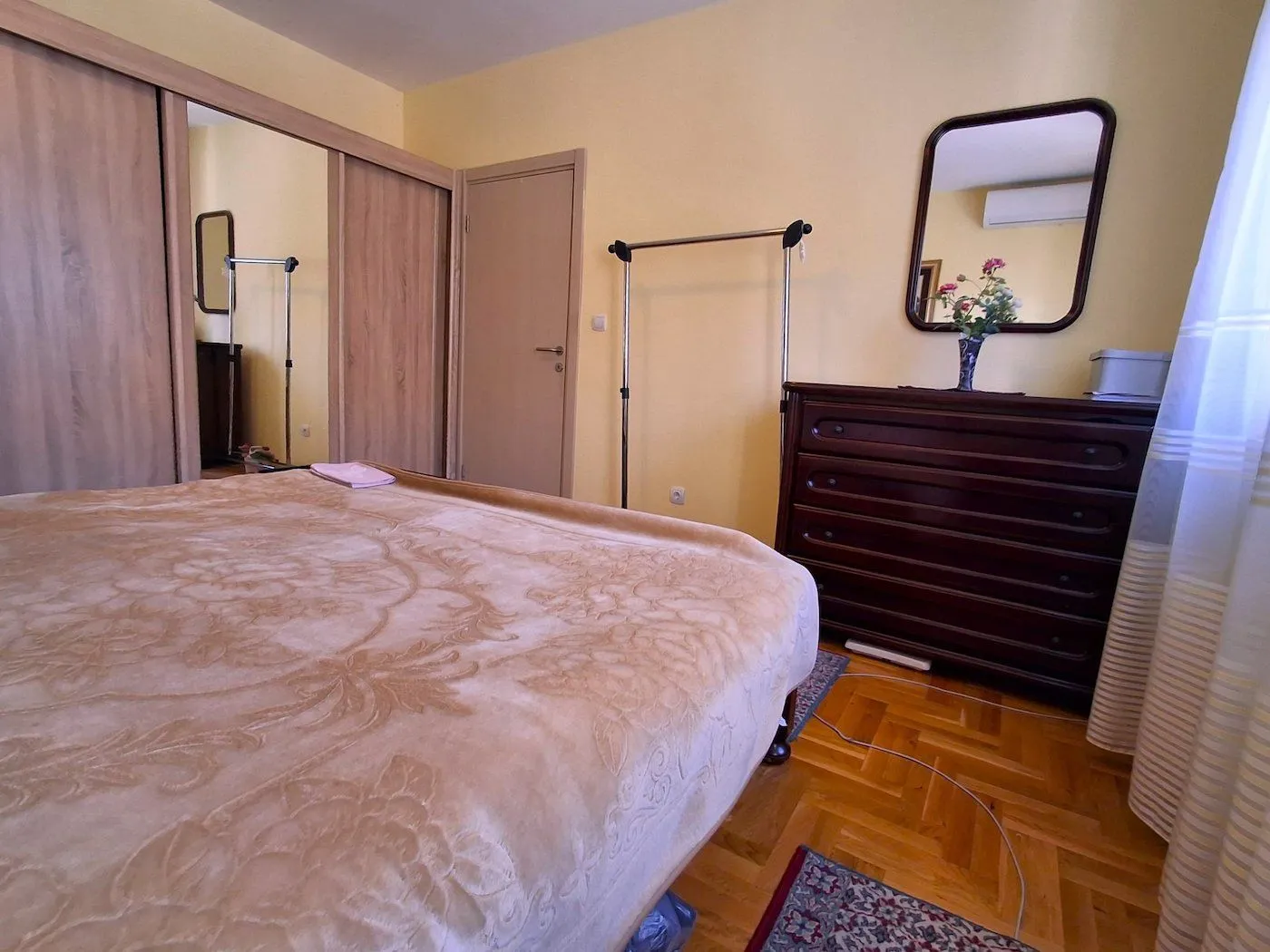 Izdavanje, stan, 96m², Stari Aerodrom, Podgorica
