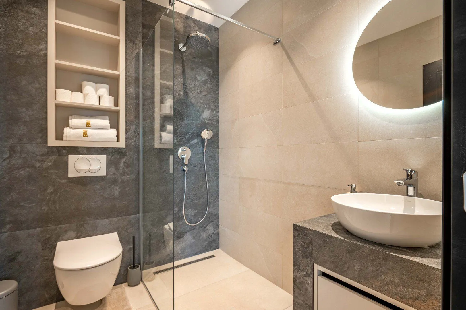 Sale, house, 318m², Reževići, Budva