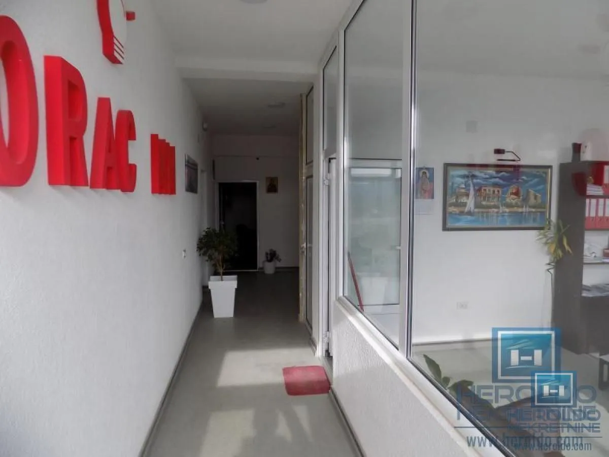 Sale, office space, 702m², Pojate, Ćićevac