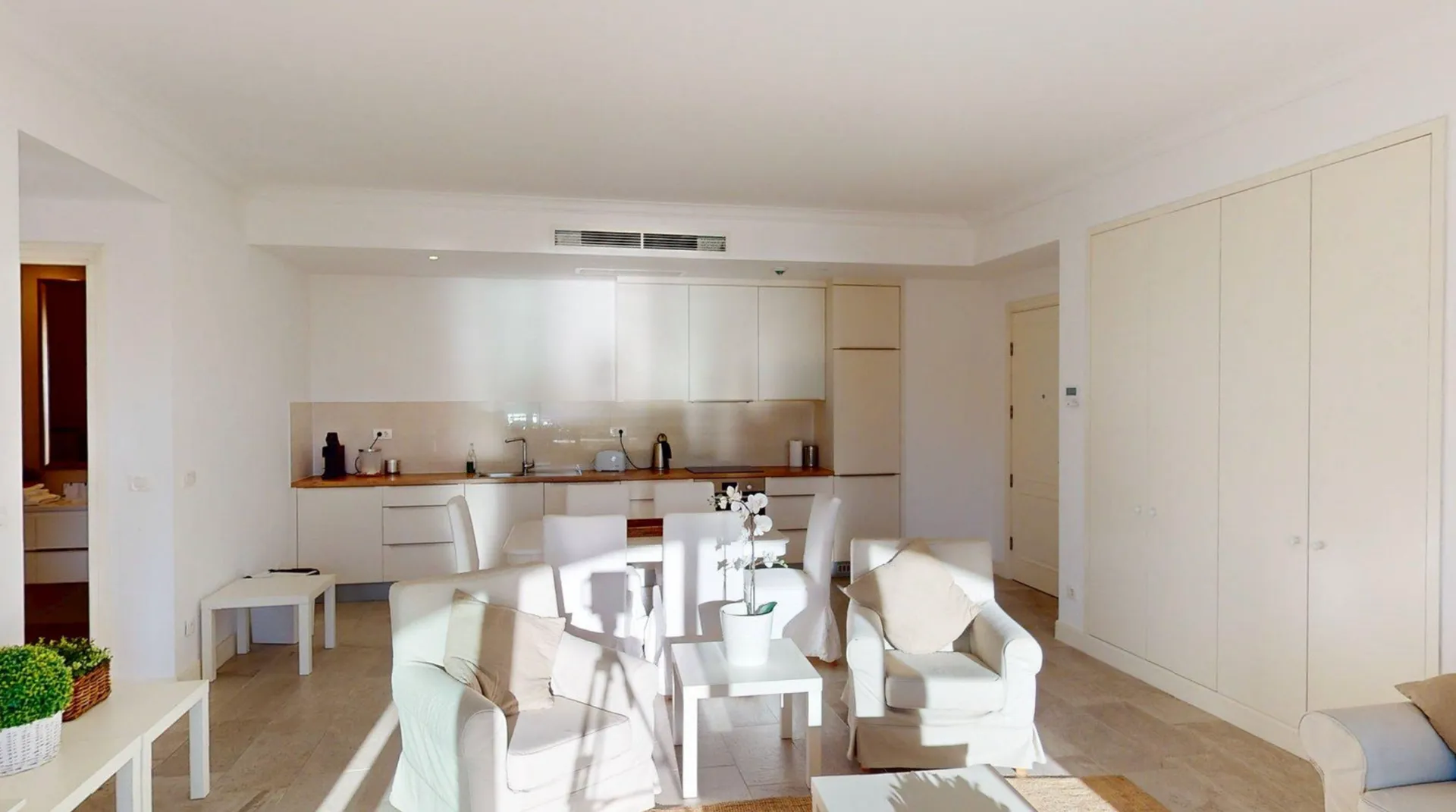 Prodaja, jednosoban stan, 75m², Luštica Bay, Tivat