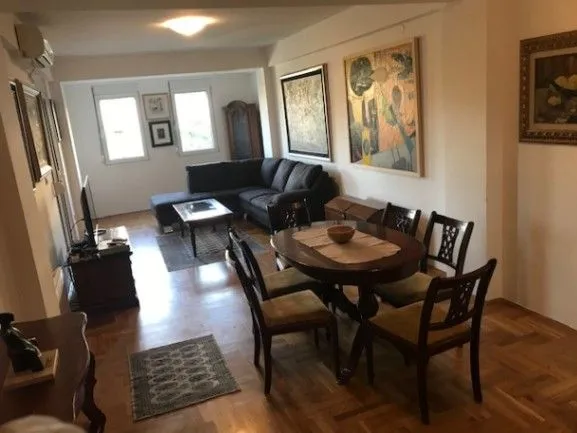 Izdavanje, dvosoban stan, 82m², Preko Morače, Podgorica