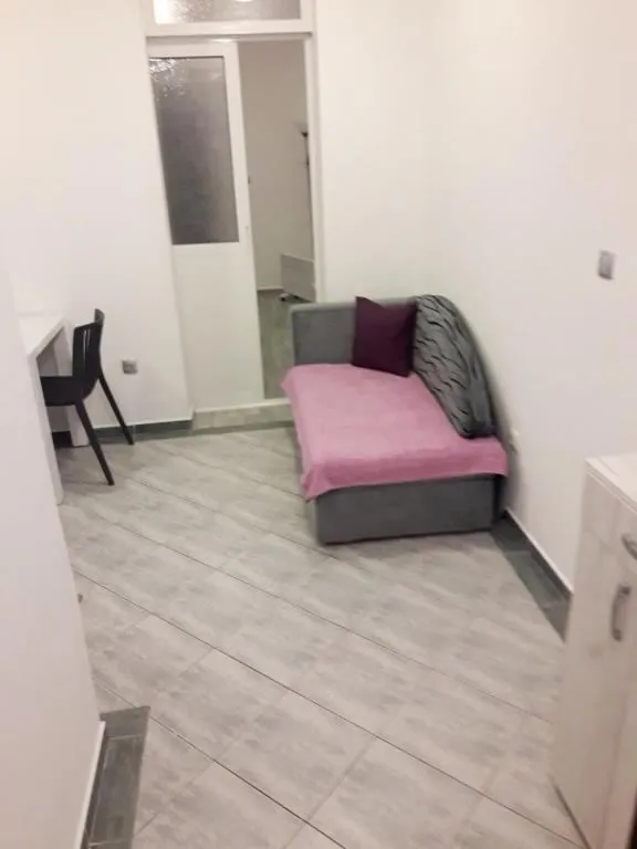 Rent, one bedroom apartment, 40m², Rozino, Budva