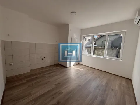 Sale, one bedroom apartment, 39m², Centar, Jagodina - image 5