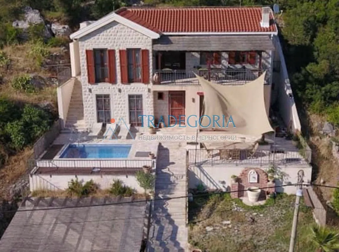 Prodaja, kuća, 210m², Kotor, Crna Gora