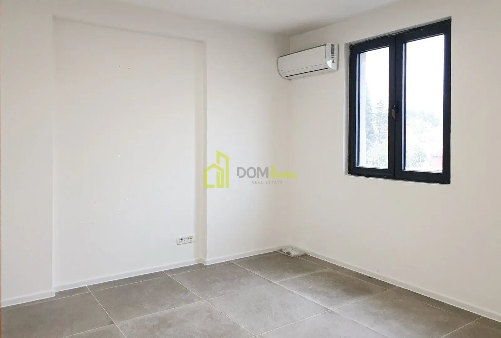Rent, office space, 50m², Centar, Podgorica