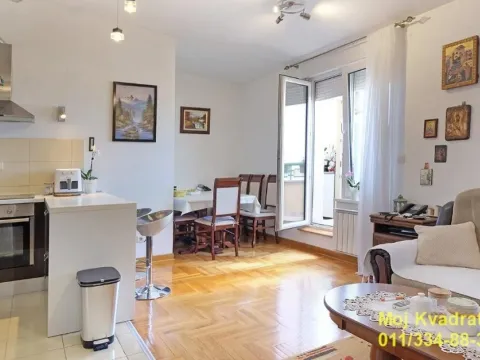 Prodaja, trosoban stan, 88m², Voždovac Sve Podlokacije, Beograd - image 3