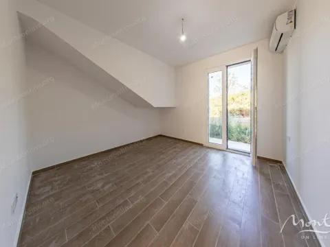 Sale, two bedroom apartment, 66m², Đenovići, Herceg Novi - image 2