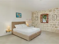 Prodaja, kuća, 410m², Kotor, Crna Gora - image 39