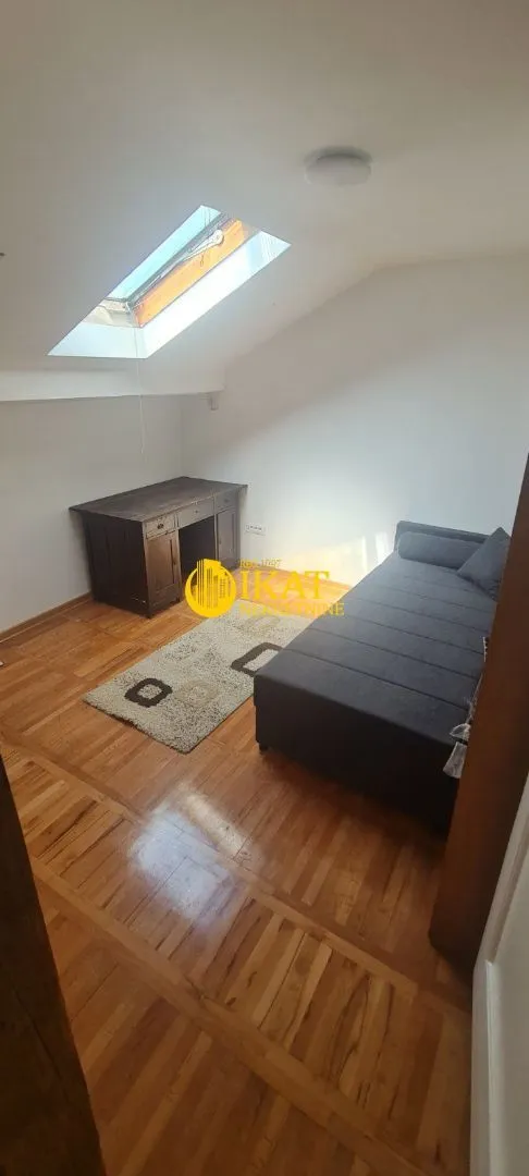 Prodaja, stan, 127m², Slavija, Vračar Sve Podlokacije
