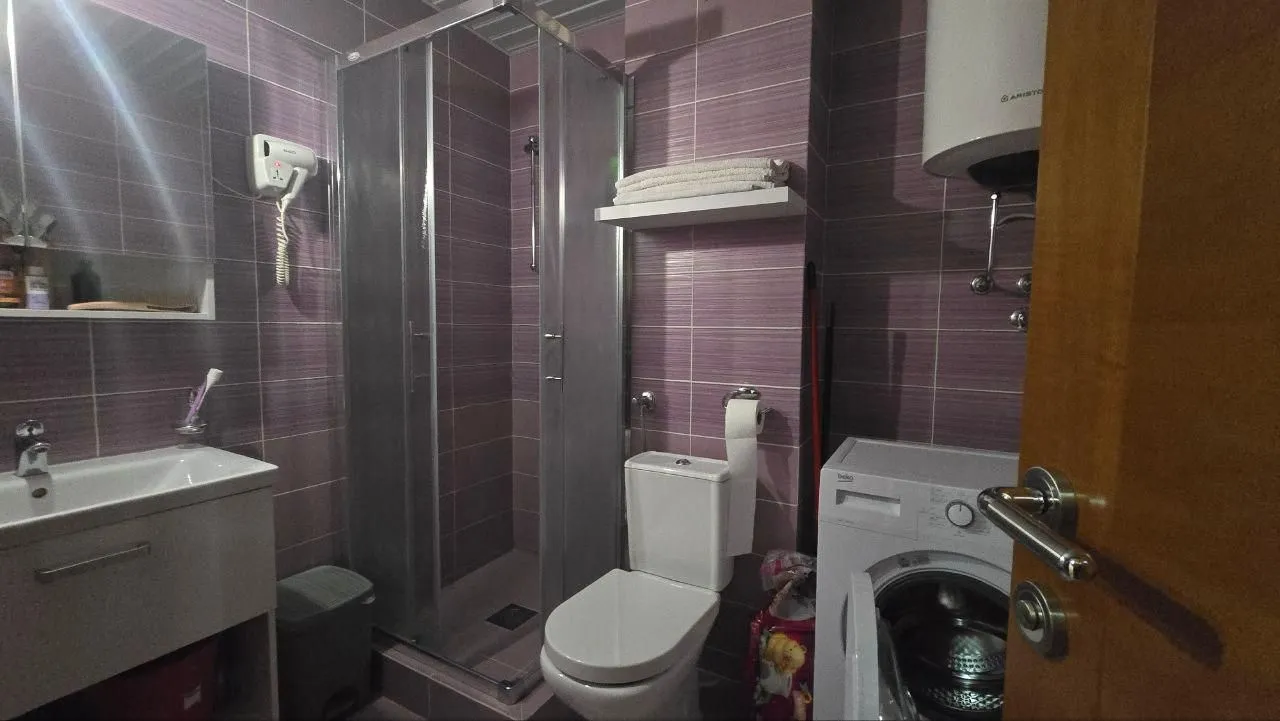 Prodaja, jednosoban stan, 61m², Petrovac, Budva