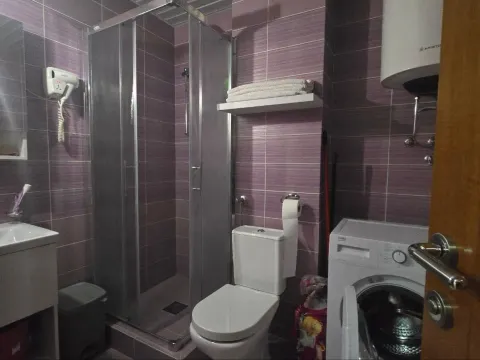 Prodaja, jednosoban stan, 61m², Petrovac, Budva - image 8