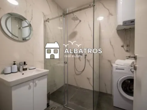 Izdavanje, jednosoban stan, 34m², Soho City, Bar - image 7