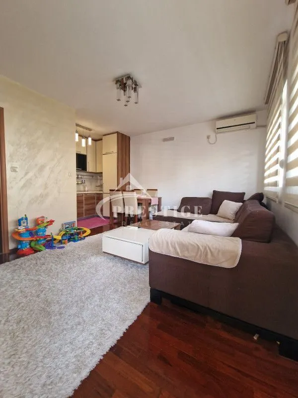 Sale, one bedroom apartment, 43m², Stari Aerodrom, Podgorica