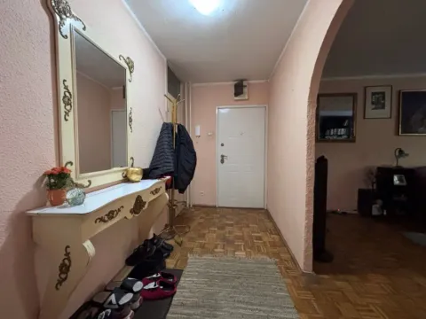 Sale, three bedroom apartment, 86m², Denkova Basta, Zvezdara Sve Podlokacije - image 10