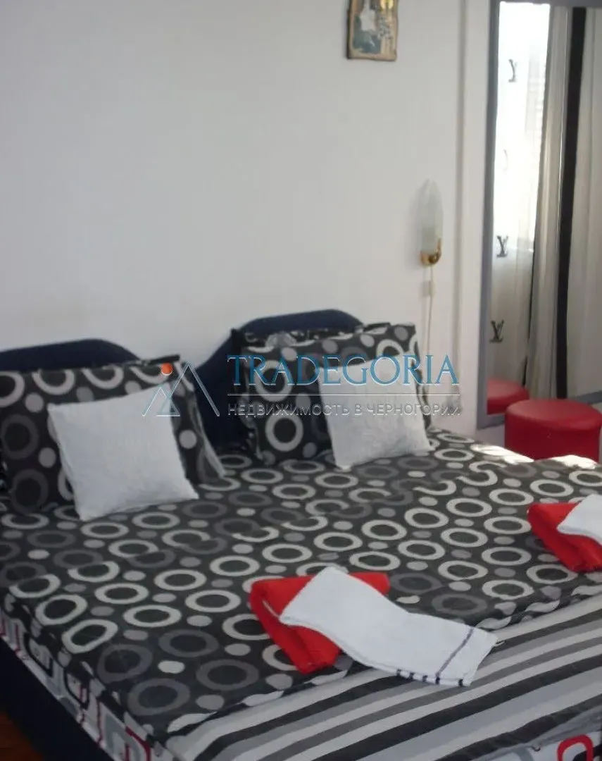 Prodaja, dvosoban stan, 60m², Bar, Crna Gora
