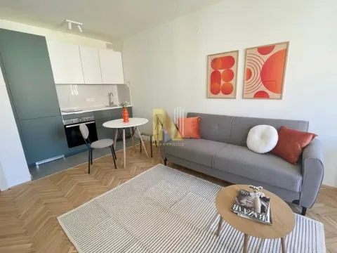 Sale, studio apartment, 28m², Bulevar Evrope, Novi Sad Sve Podlokacije