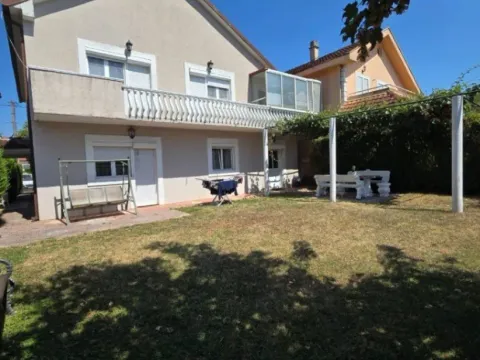 Prodaja, kuća, 200m², Stara varoš, Nikšić - image 2