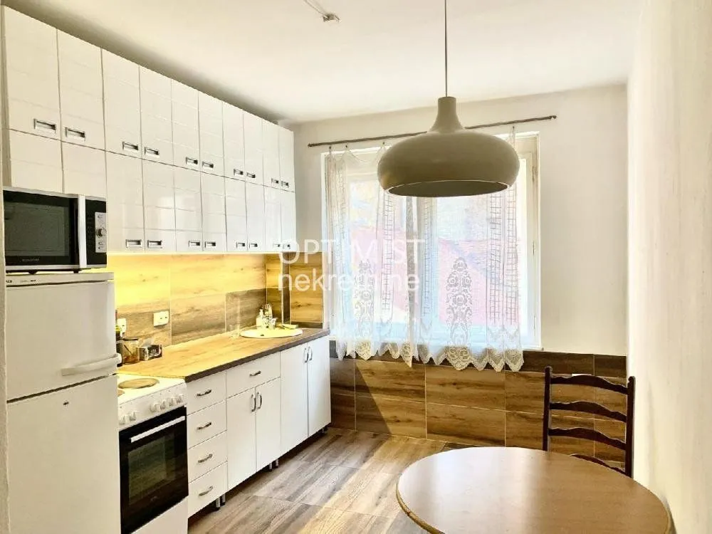 Sale, two bedroom apartment, 60m², Stari Grad, Beograd