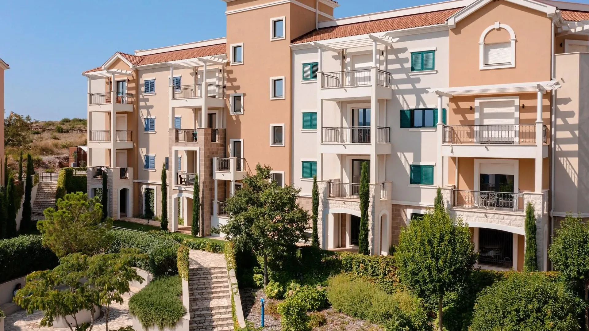 Prodaja, jednosoban stan, 61m², Tivat, Crna Gora