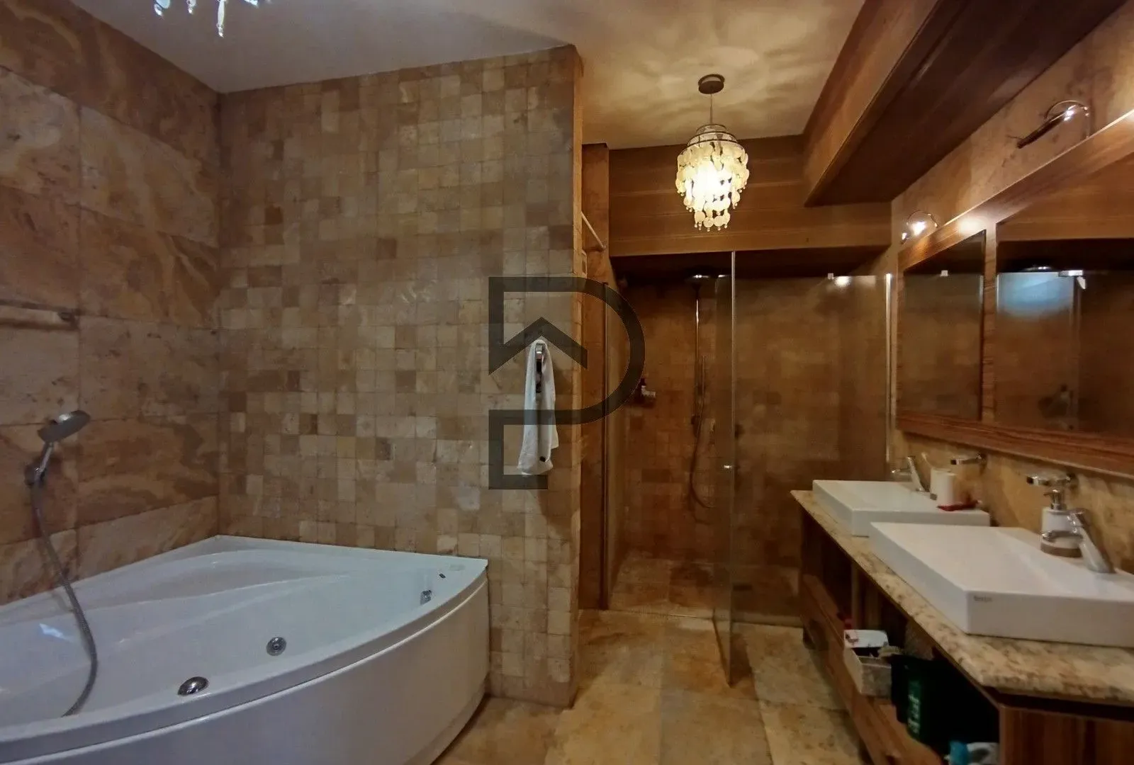 Rent, apartment, 155m², Gorica C, Podgorica