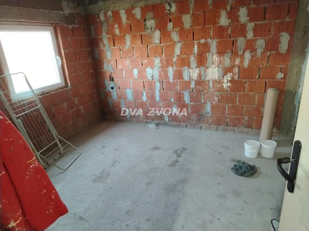 Prodaja, kuća, 72m², Krčedin, Inđija