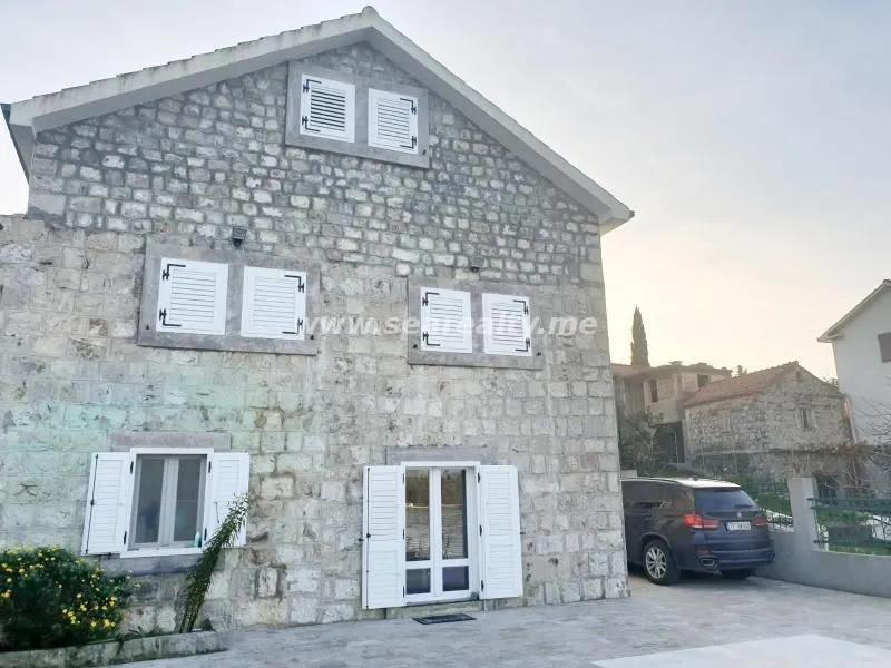 Prodaja, kuća, 187m², Bogišići, Tivat