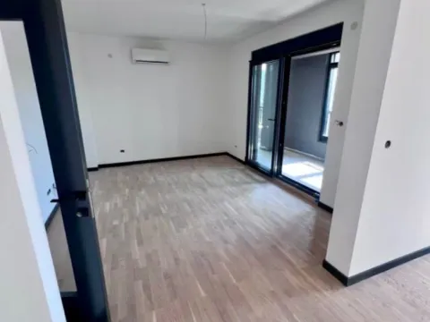 Prodaja, dvosoban stan, 89m², Gorica C, Podgorica - image 9