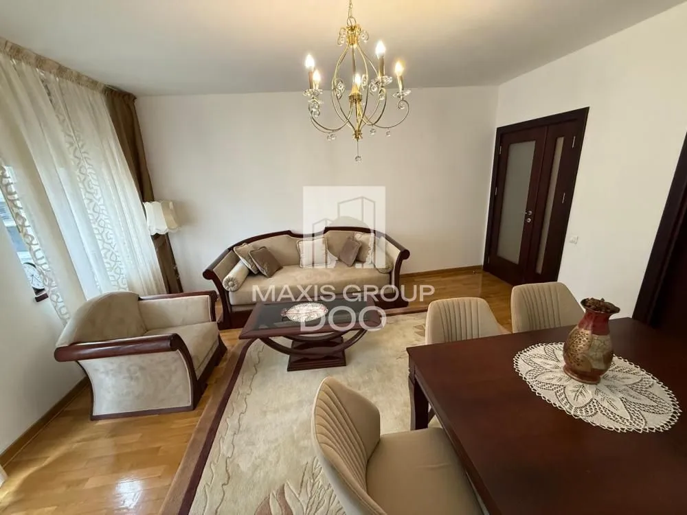 Izdavanje, trosoban stan, 81m², Čubura, Beograd