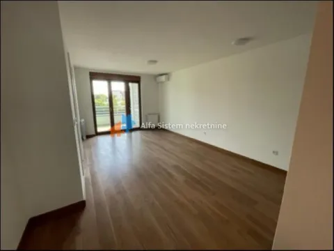 Stan in Novi Beograd Blok 65