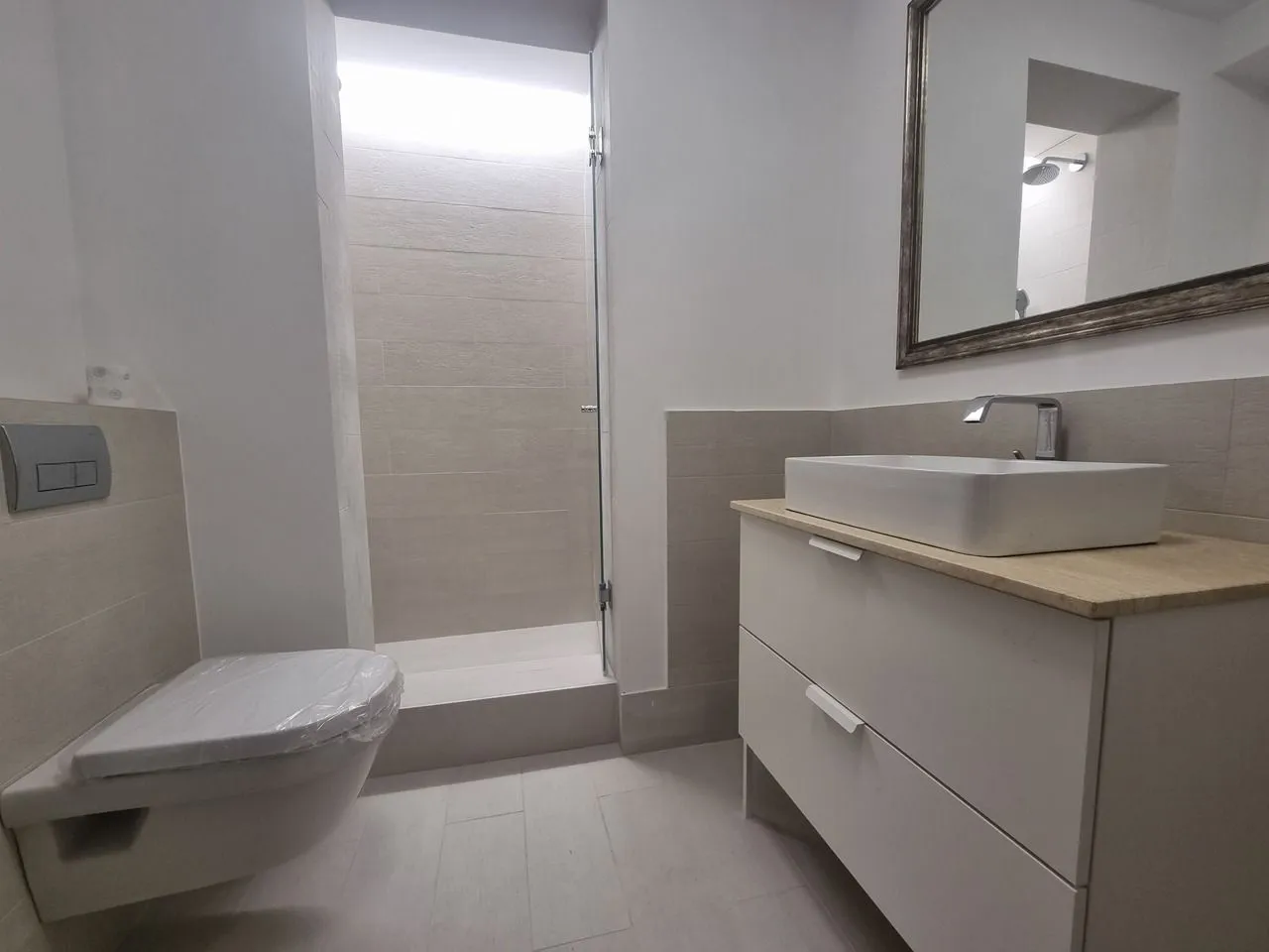 Prodaja, jednosoban stan, 49m², Centar, Tivat
