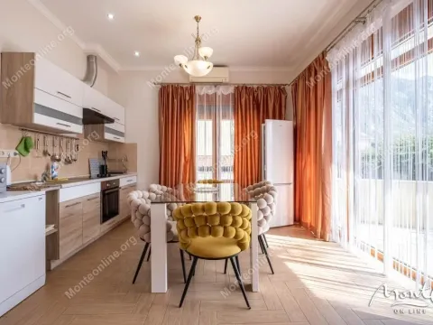 Sale, two bedroom apartment, 79m², Orahovac, Kotor - image 6