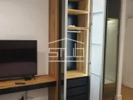 Izdavanje, trosoban stan, 88m², Savski Trg, Beograd - image 14