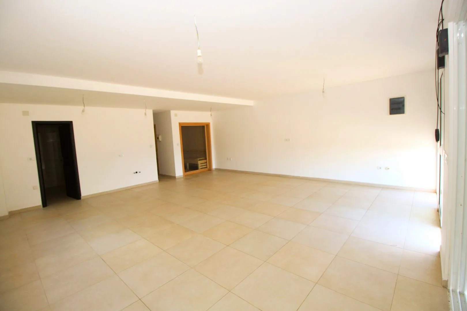 Sale, house, 226m², Utjeha, Bar