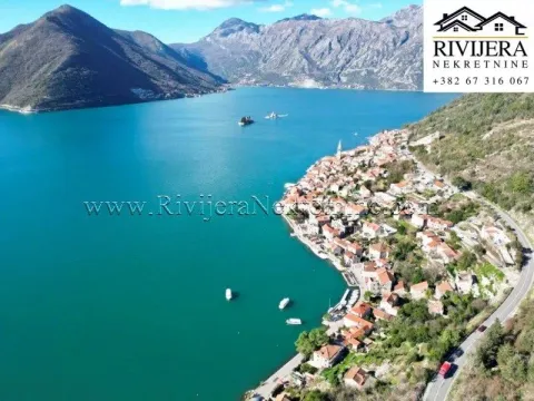 Kuća in Perast
