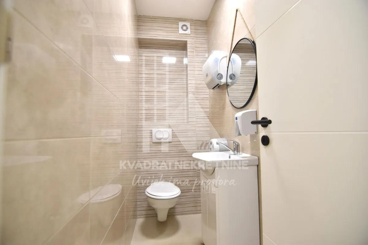 Rent, office space, 80m², Centar, Podgorica