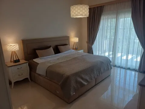 Prodaja, kuća, 277m², Radovići, Tivat - image 8