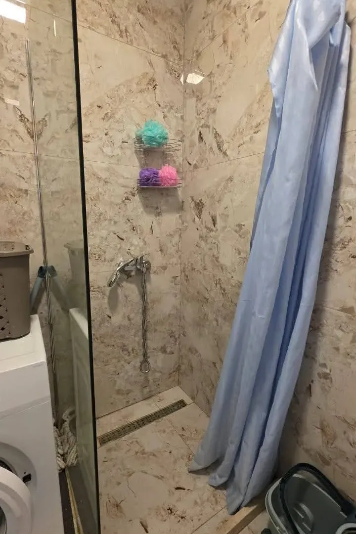 Prodaja, dvosoban stan, 70m², 1 maj, Podgorica
