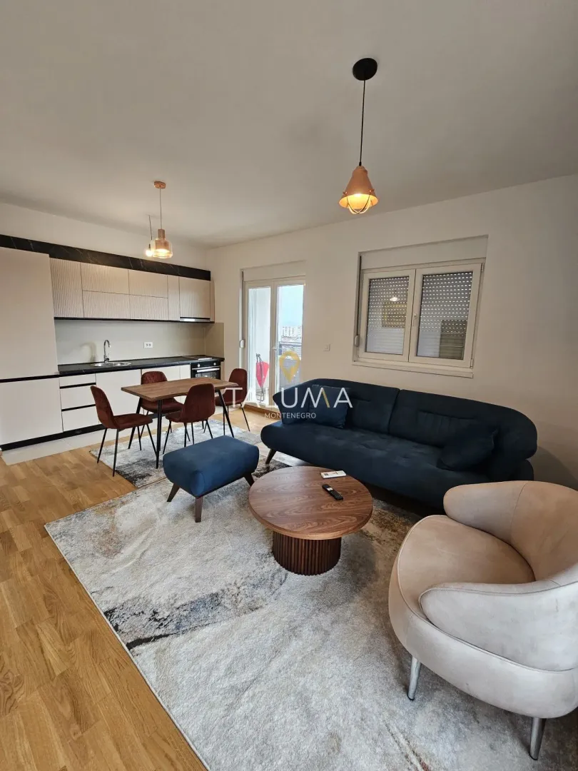 Rent, two bedroom apartment, 65m², Stari Aerodrom, Podgorica