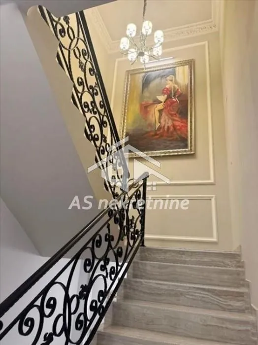 Rent, apartment, 215m², Savski Venac, Beograd