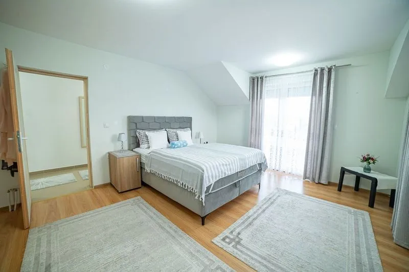 Prodaja, kuća, 178m², Klisa, Novi Sad Sve Podlokacije