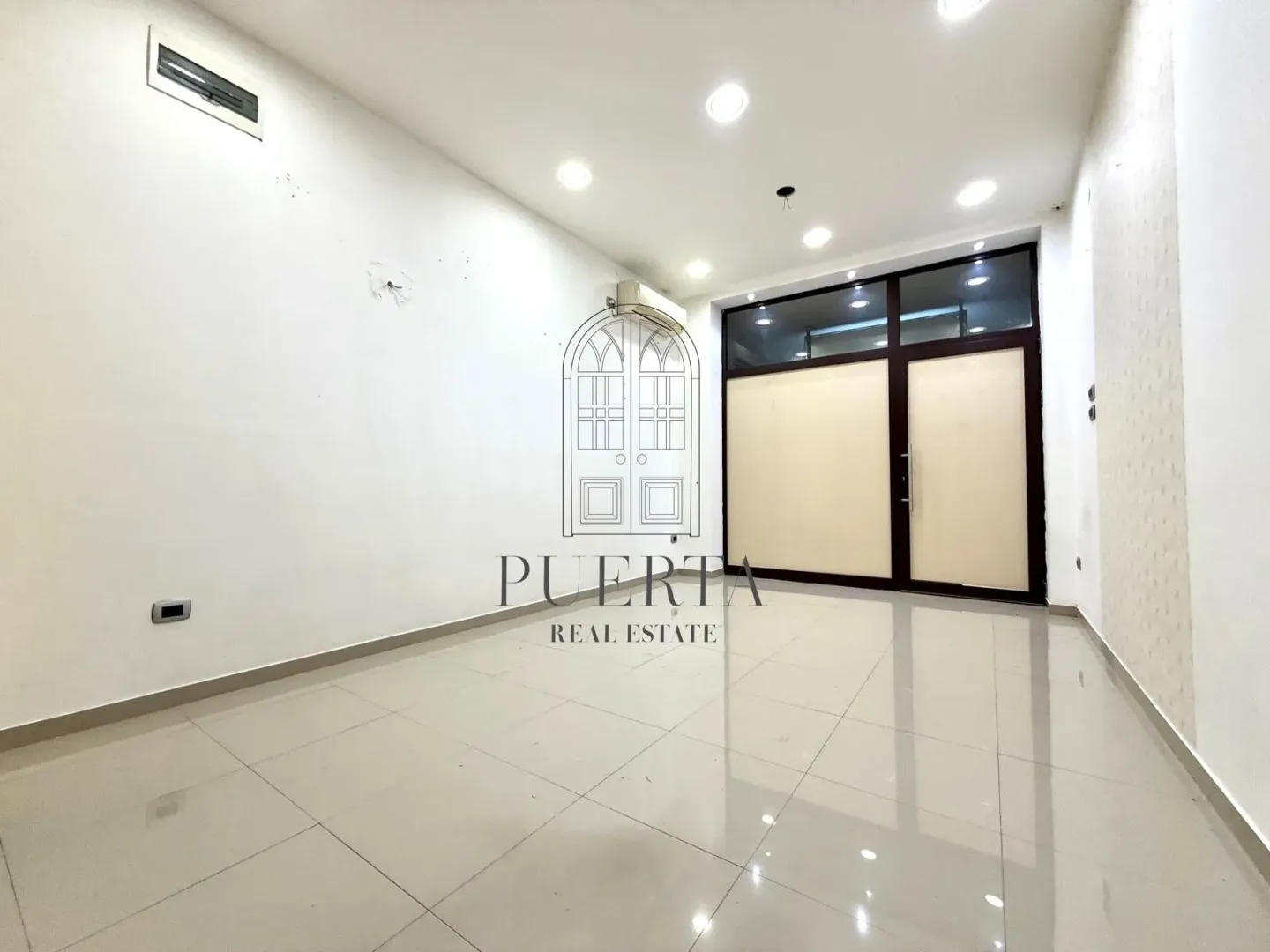 Rent, office space, 21m², Preko Morače, Podgorica