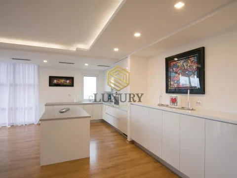Rent, three bedroom apartment, 123m², Momišići, Podgorica - image 12