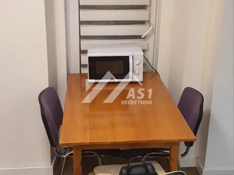 Rent, one bedroom apartment, 40m², Gradić, Petrovaradin - image 2