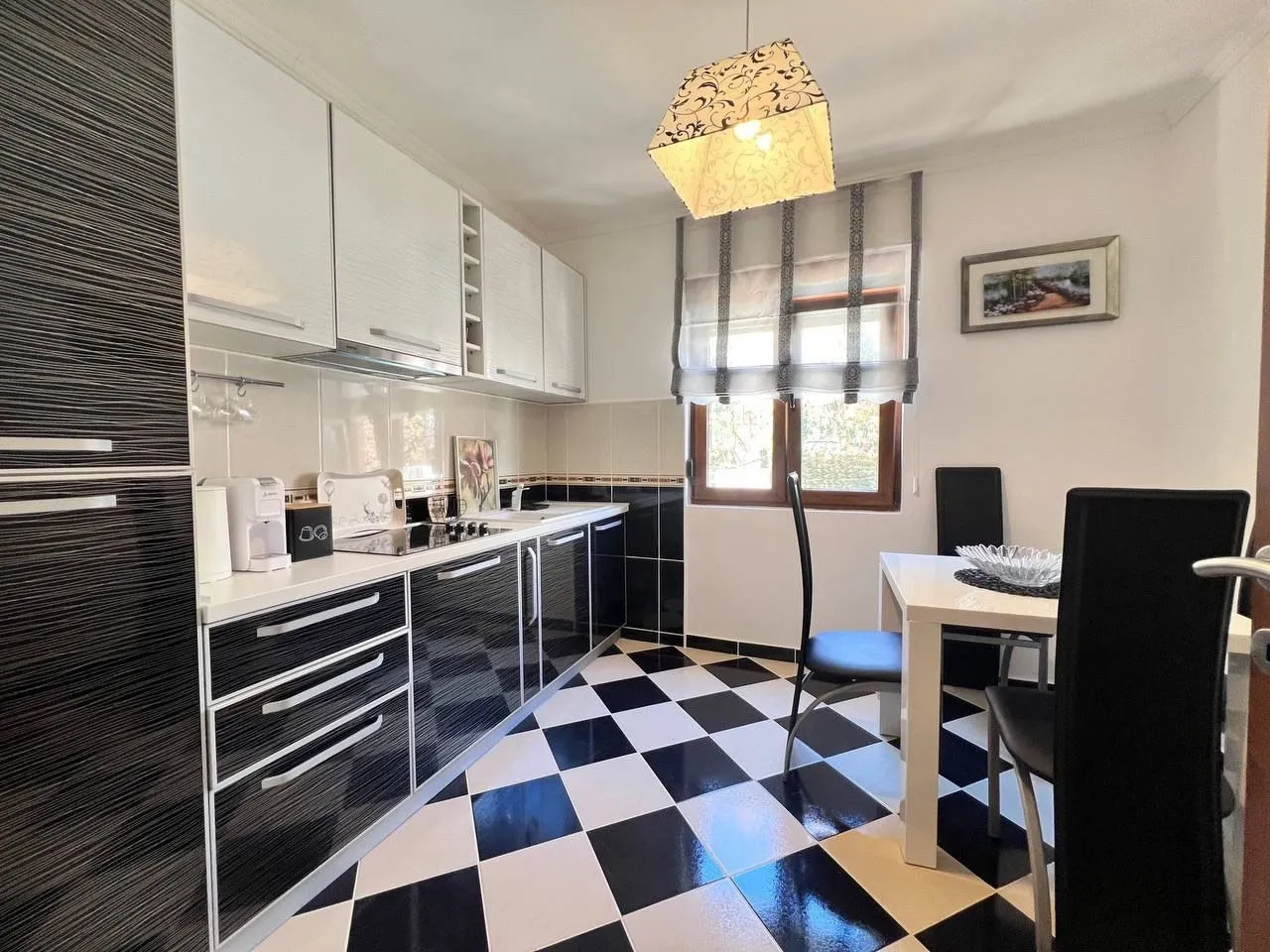 Sale, house, 300m², Prčanj, Kotor