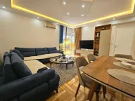 Izdavanje, dvosoban stan, 77m², Stari Aerodrom, Podgorica - image 1