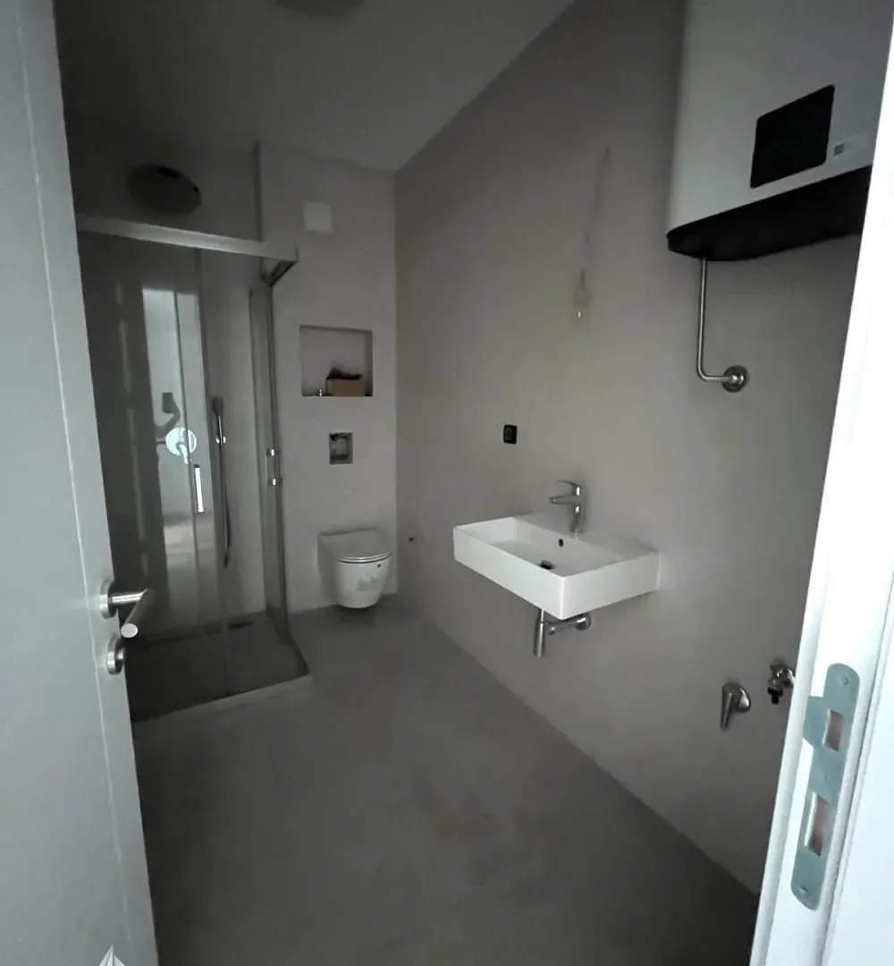 Prodaja, četvorosoban stan, 85m², Vidikovački venac, Rakovica