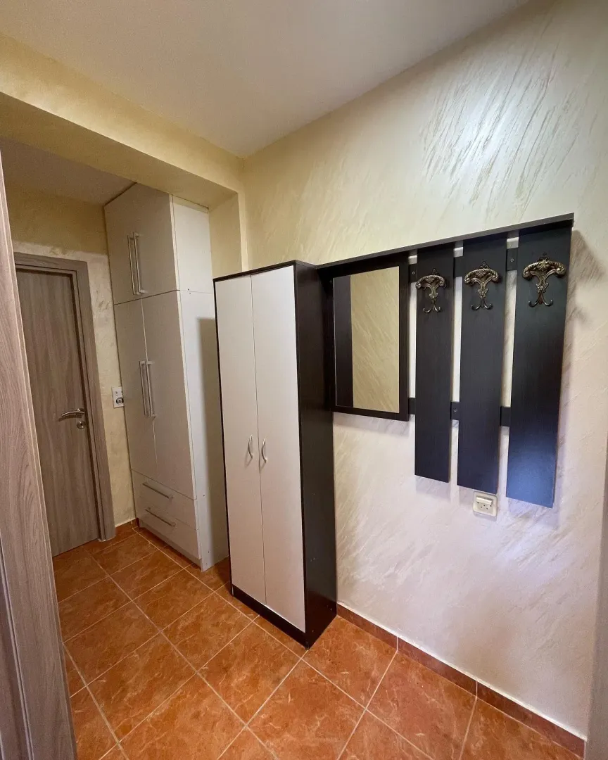 Izdavanje, garsonjera, 39m², Budva, Crna Gora