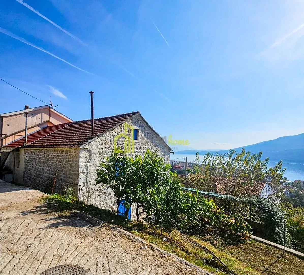 Prodaja, kuća, 106m², Kumbor, Herceg Novi