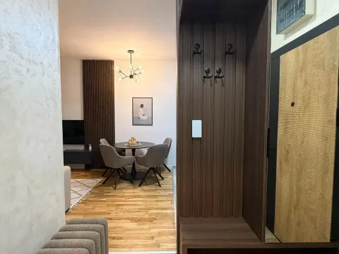 Prodaja, jednosoban stan, 37m², Tološi, Podgorica - image 8